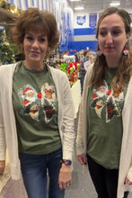 Load image into Gallery viewer, Nostalgic Christmas Bow T-Shirt Size MEDIUM