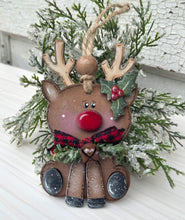 Load image into Gallery viewer, Reindeer Unfinished Wood Ornament
